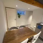 Apartment Bright&cozy 2 Bedroom 15 Min From Tromsø