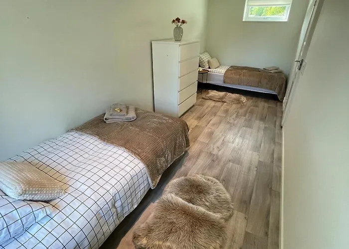 Апартаменты Bright&cozy 2 Bedroom 15 Min From Тромсё